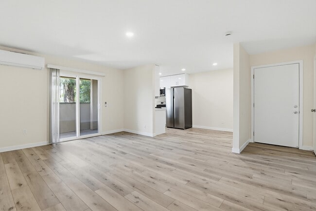 Photo - Villas At Casa De Oro Apartments