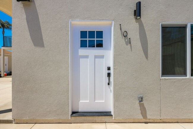 Photo - Brand-New & Luxe Downstairs 1-Bed/1-Bath Unit; HALF OFF ONE MONTH'S RENT! Unit 4345 Bancroft 101