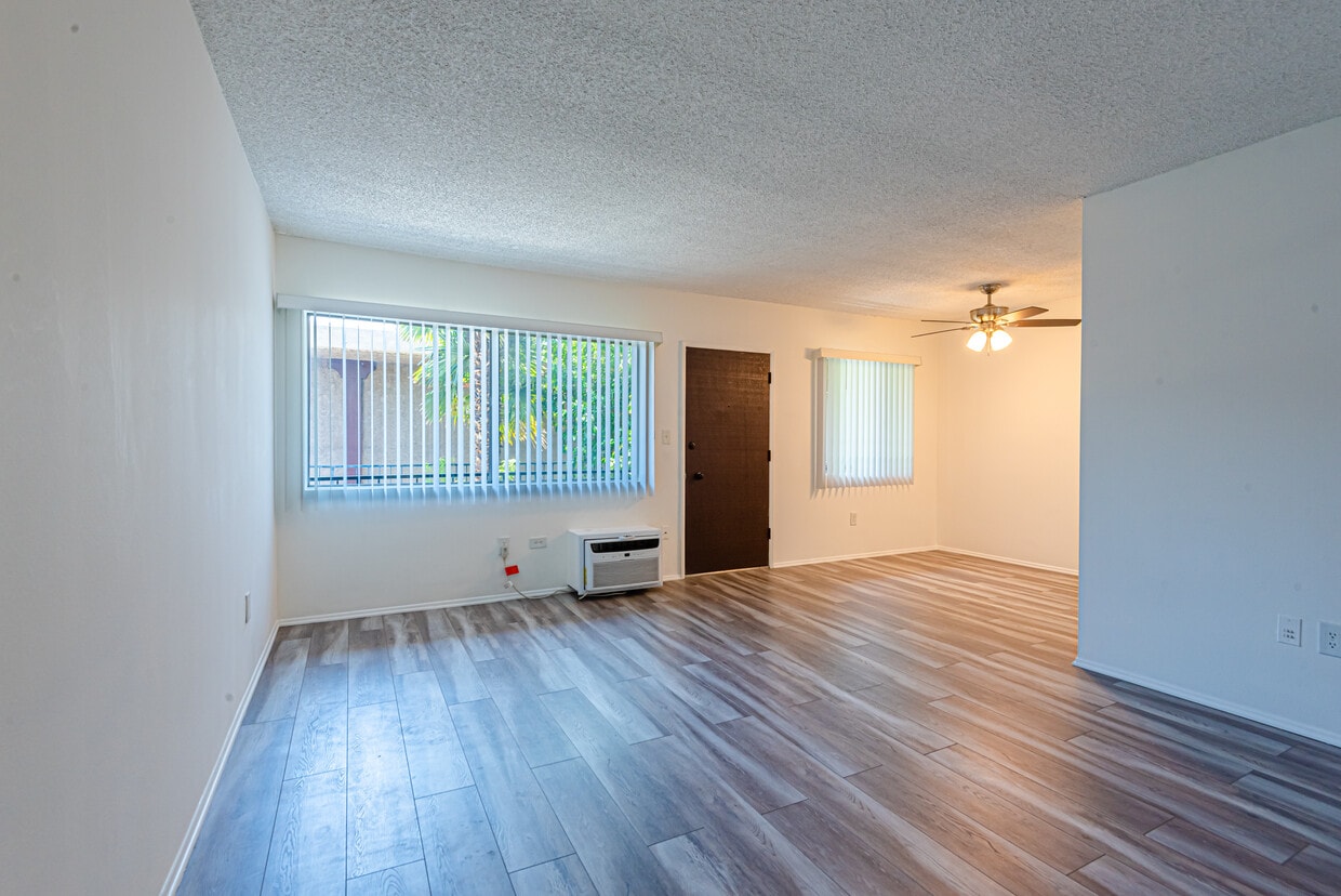 Floor Plan - 216