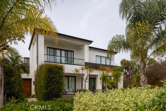 Building Photo - 319 Jasmine Ave