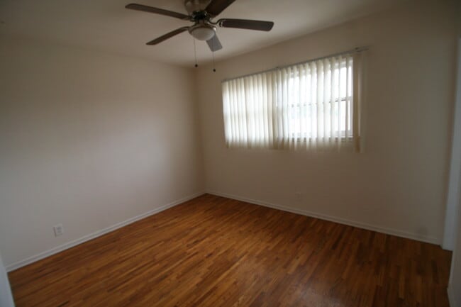 Photo - 1336 Berkeley St Unit 4