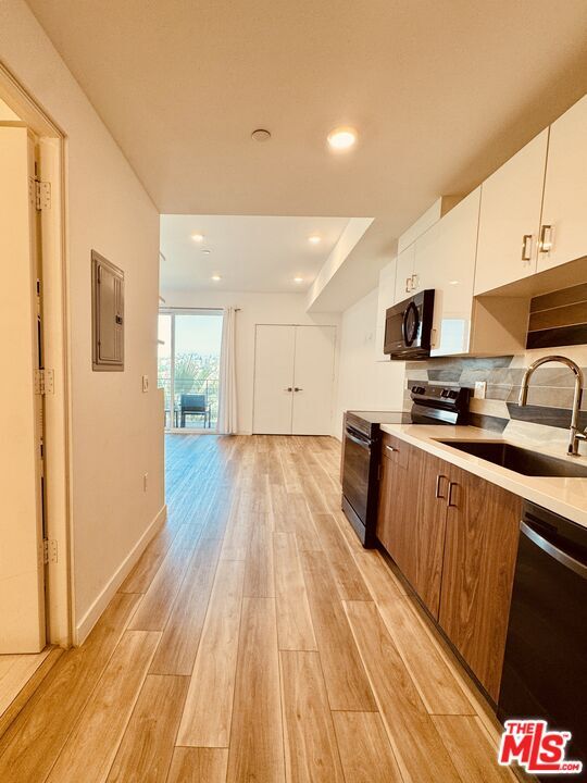 Photo - 252 N Hoover St Unit 309