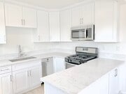 Photo - 2022 W 35th St Apartments Unit 2022 1.5