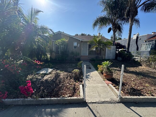 Photo - 619 S Bradfield Ave