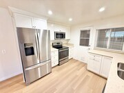 Photo - 4661 Larwin Ave