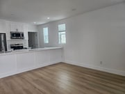 Photo - 1624 W 205th St