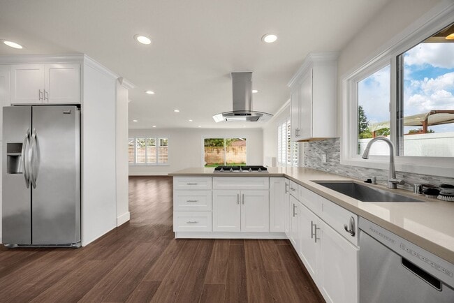 Photo - Charming Newly Remodeled 3 Bed / 2 Bath Home