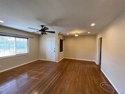 Photo - 17919 Emelita St House