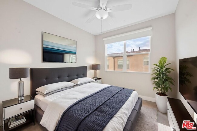 Photo - 4444 Paxton Pl