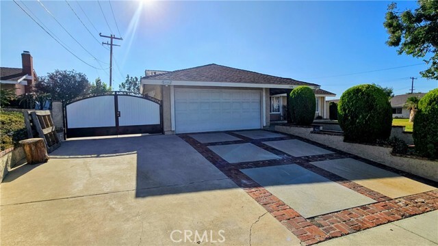 Photo - 104 Red Cloud Dr