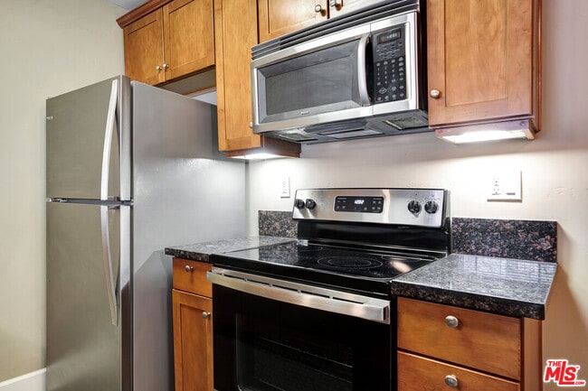 Photo - 10982 Roebling Ave Unit 313