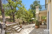 Photo - Spacious 3 bedroom plus office in Desirabl... House