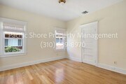 Photo - Russell Apartments Unit 4316