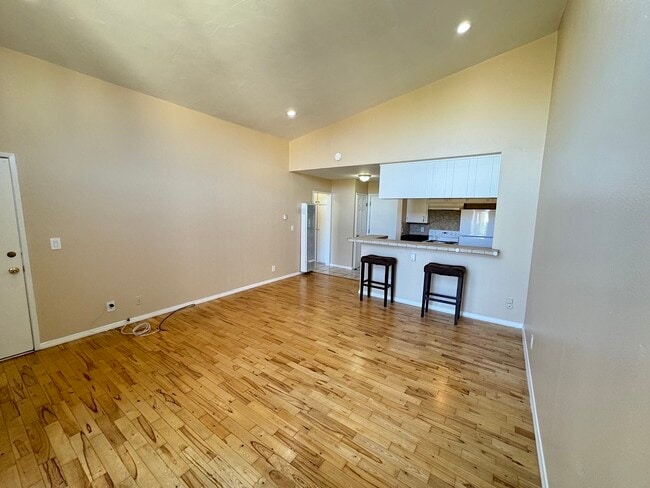 Photo - 808 Coriander Dr Unit B