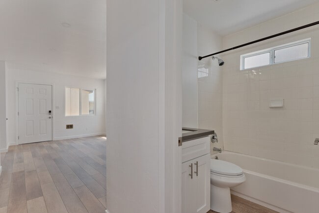 Photo - 1534 Missouri St Unit 1534
