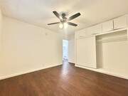 Photo - 11604 Sylvan St Unit 5