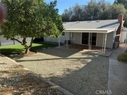 Photo - 1488 Bussey St W