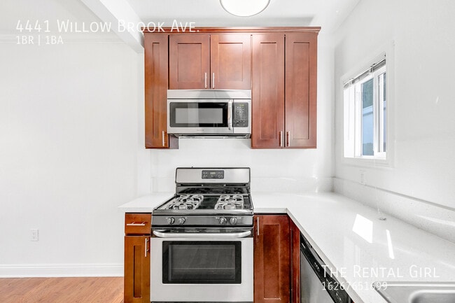 Photo - 4441 Willow Brook Ave