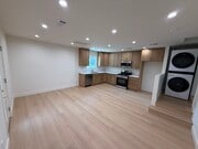 Photo - 10157 Swinton Ave