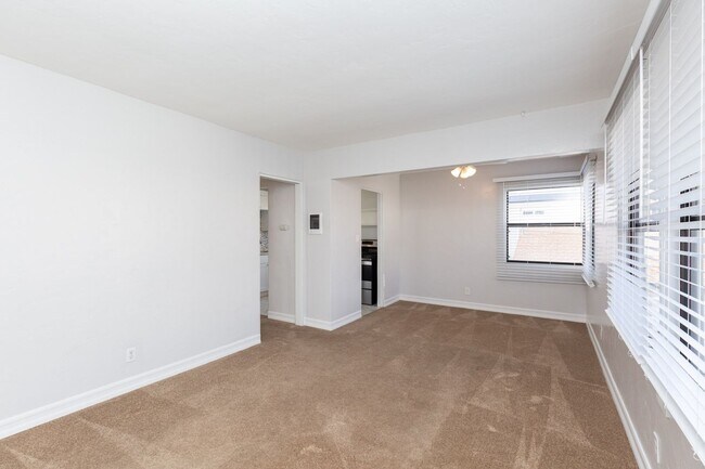 Photo - 1 bed, 1 bath - Point Loma