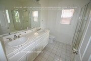 Photo - 20300 Vanowen St House
