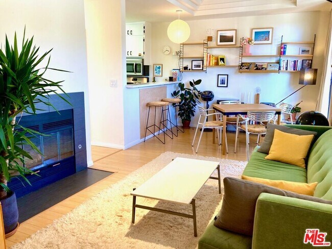 Photo - 2500 Abbot Kinney Blvd Unit 12