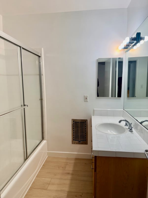 Photo - 808-812 Westmount Dr Unit 8112-15