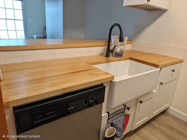 Photo - 3259 Bramson Pl