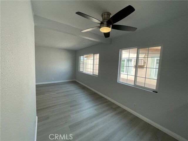 Photo - 409 Cll Cinco