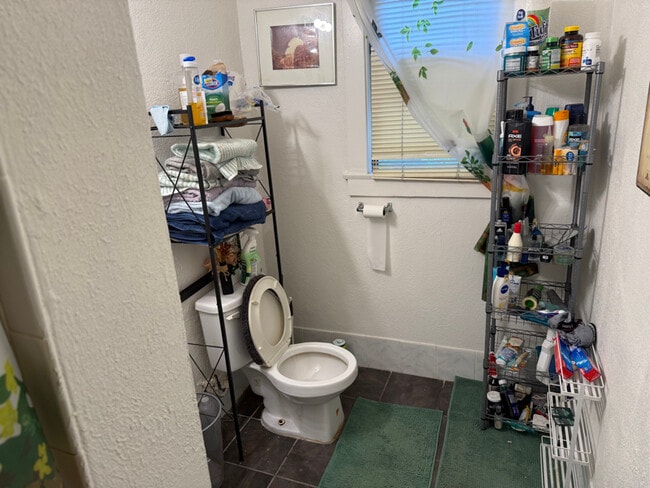 Photo - 393 N Euclid Ave Unit 4