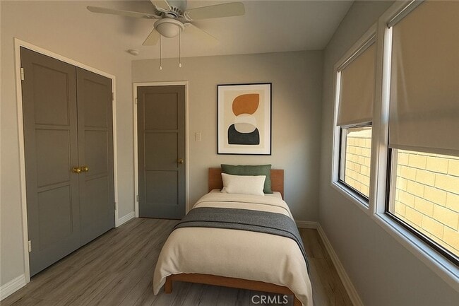 Photo - 1918 N Ontario St