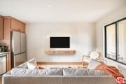 Photo - 1031 Havenhurst Dr