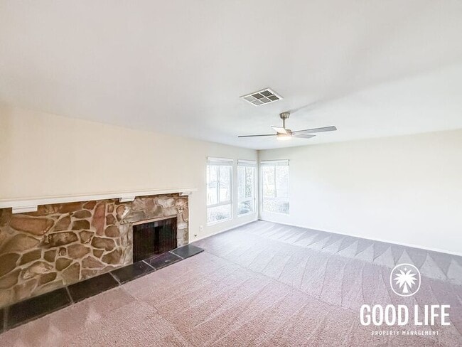 Photo - 9312 Alderbury St