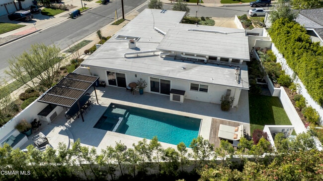 Photo - 4500 Stark Ave