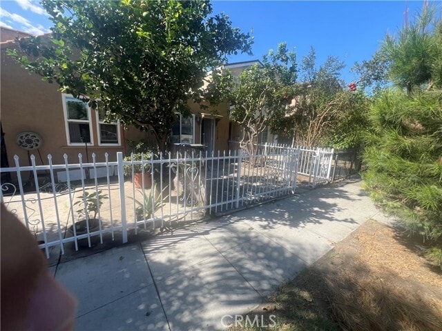 Photo - 1634 W Parade St