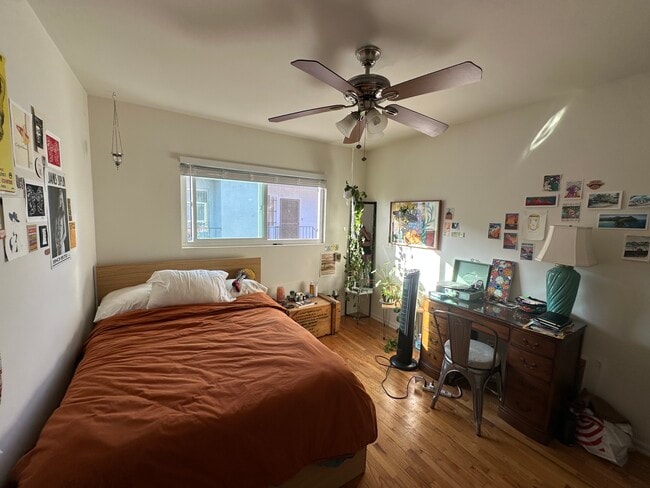 Building Photo - 3747 1/2 Westwood Blvd Unit 3747 1/2
