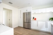 Photo - 1825 N Fuller Ave Condo Unit 3