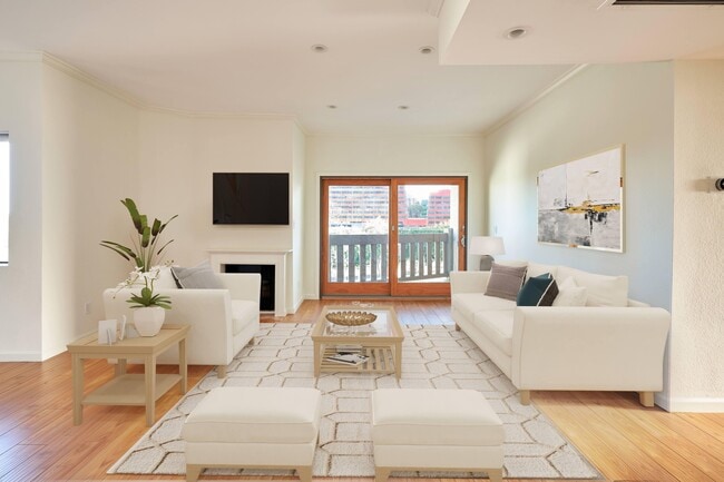 Photo - 832 Palm Ave