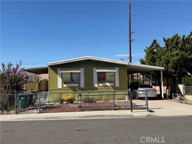 Photo - 24770 Shoreham Ave
