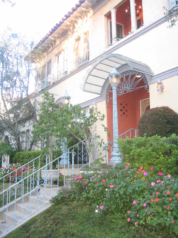 Photo - 414 N Sycamore Ave Unit 2