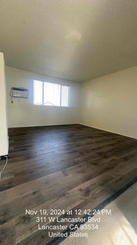 Photo - 333 W Lancaster Blvd Unit 123