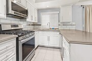 Photo - 172 Sumatra Ln
