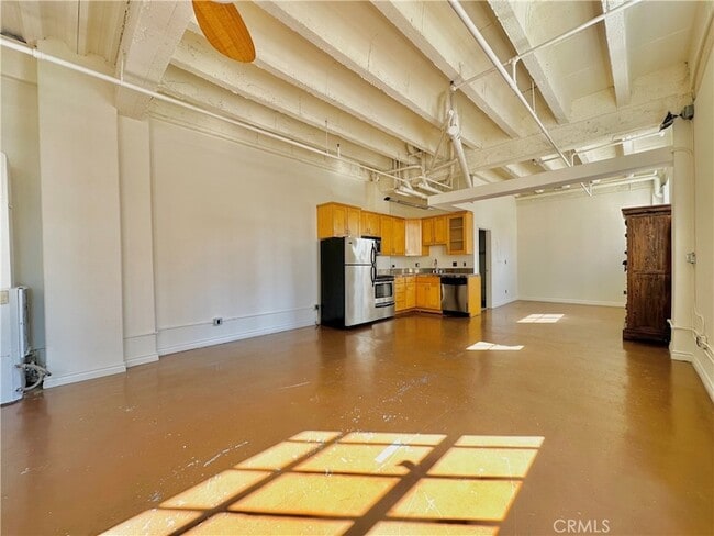 Photo - 312 W 5th St Unit M1