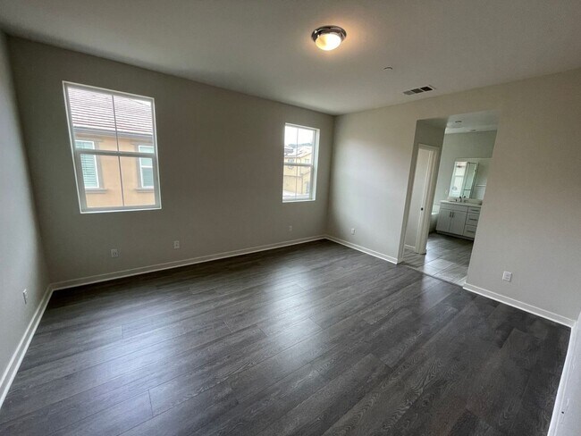 Photo - Luxury 4 Bedroom 3 Bathroom Home in a Gated Community in Murrieta!