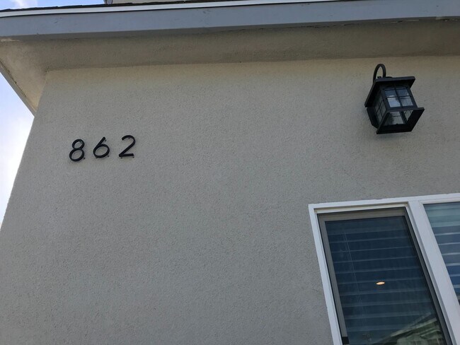 Photo - 74(860) Unit 74TH(862B)