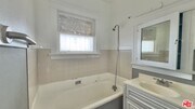 Photo - 5161 S Vermont Ave Condo Unit 11