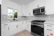 Photo - 1319 S St Andrews Pl Apartment Unit 1