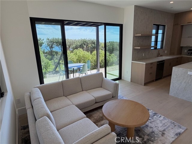 Photo - 33201 Cuthbert Rd