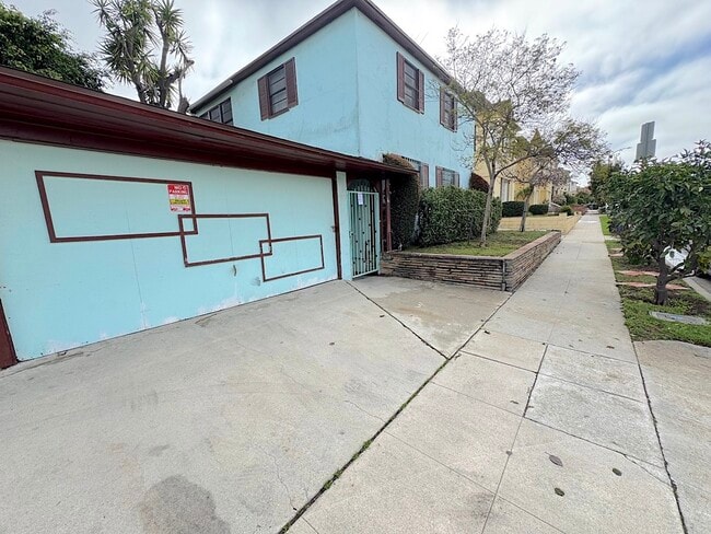 Photo - 906 Alandele Ave Unit 902
