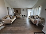 Photo - 4 Bedroom in Spring Valley